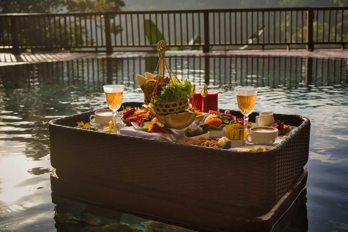 Signature Dining Experiences
